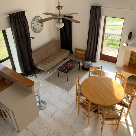 Les De La Petite Toscane Vakantiehuis